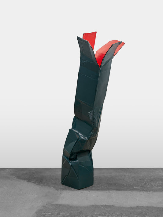 Tall and French in Cafe Bilboquet